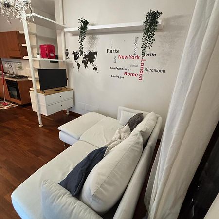 Michelangelo Apartment Пескара Екстер'єр фото