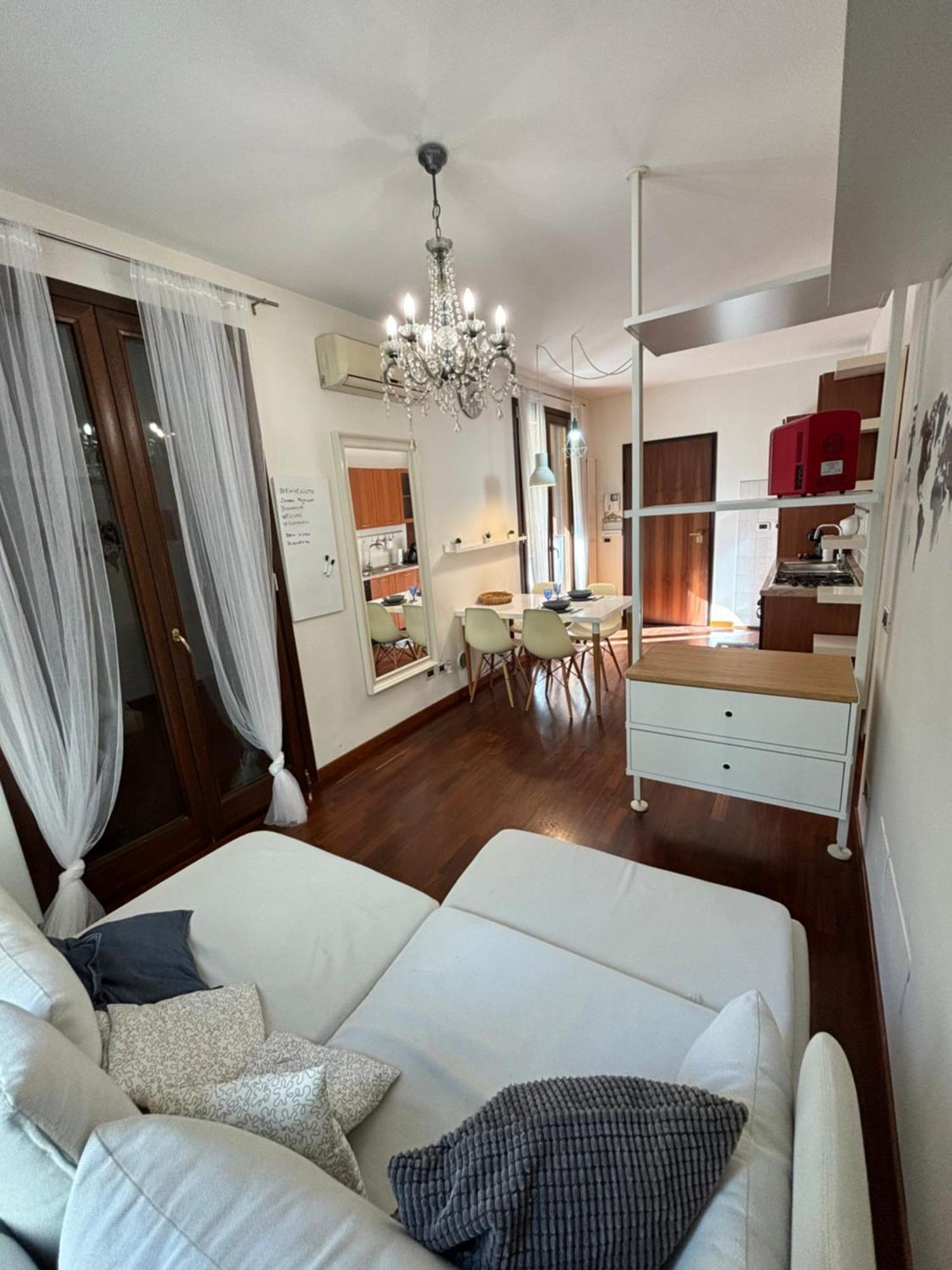 Michelangelo Apartment Пескара Екстер'єр фото