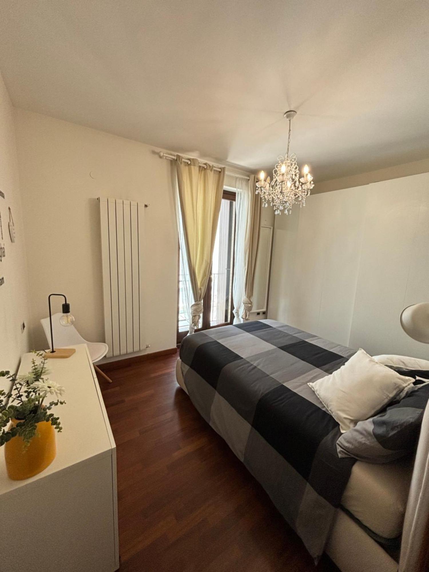 Michelangelo Apartment Пескара Екстер'єр фото